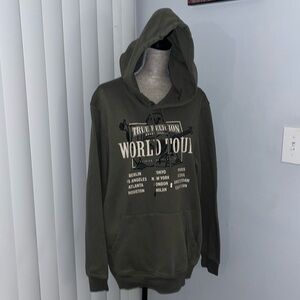 True Religion World Tour
Pullover Hooded Sweatshirt
Men's XXL Hoodie